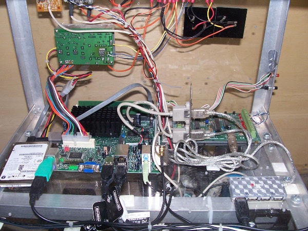 Linux PC Robot — System Tray / Electronics